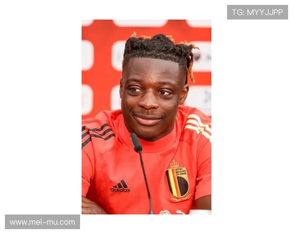 法甲赛季走势及联赛排名动态追踪