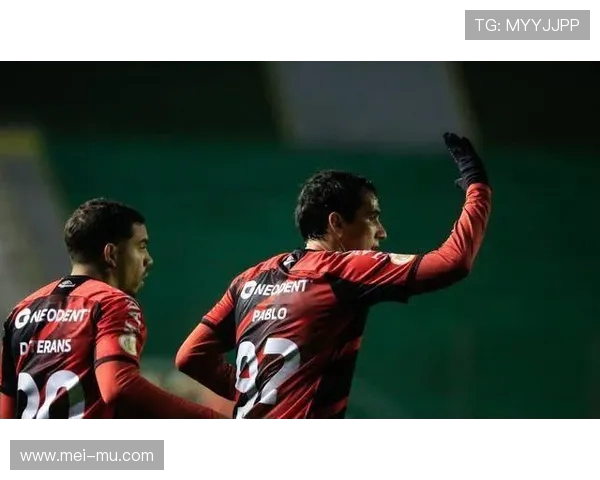 巴拉纳主场鏖战巴伊亚攻防拉锯定胜负全程回顾赛况详解与关键瞬间解析